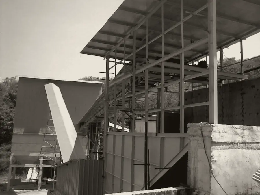 Full plant overview — crushing, screening, and material handling by KEW